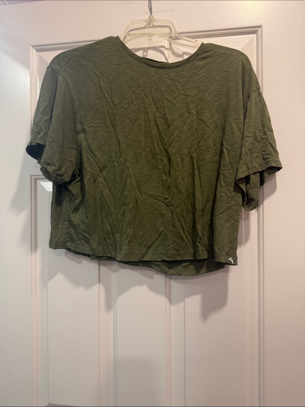 JoyLab Olive Green Cropped Tee